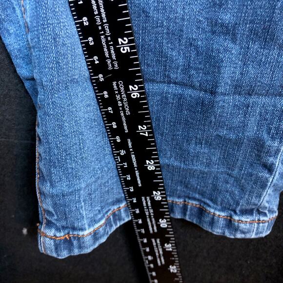 Torrid Womens Jeans Blue Denim Mid Rise Straight Leg Stretch 18R - Picture 6 of 9